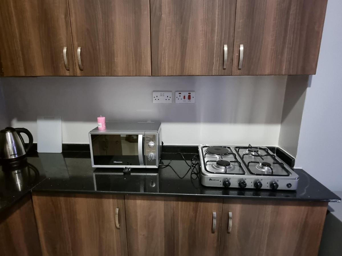 Eika Suites At Acacia Kampala Exteriér fotografie