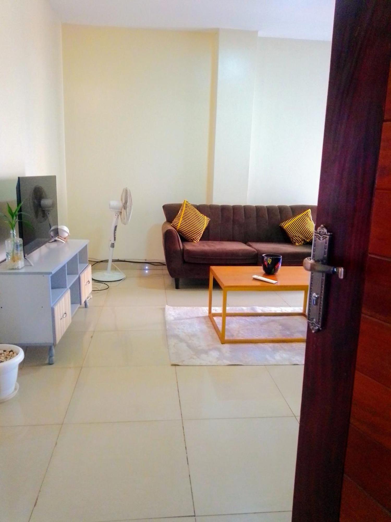 Eika Suites At Acacia Kampala Exteriér fotografie